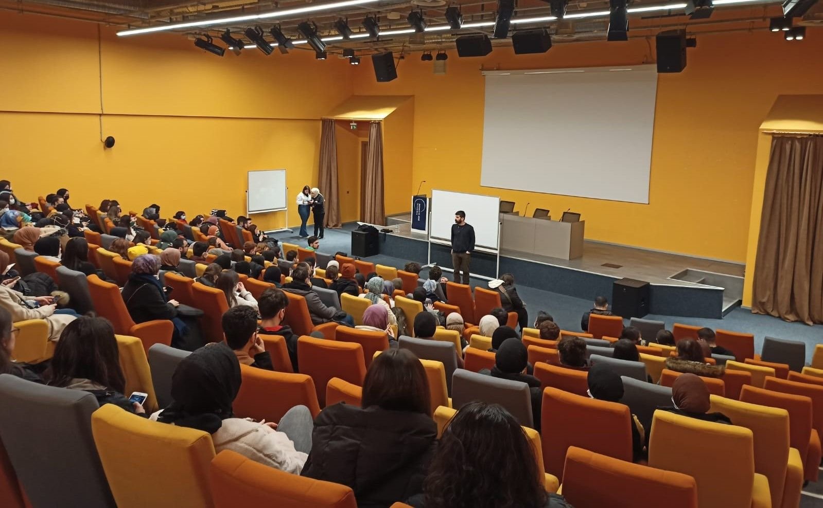 جامعة مرمرة Marmara University